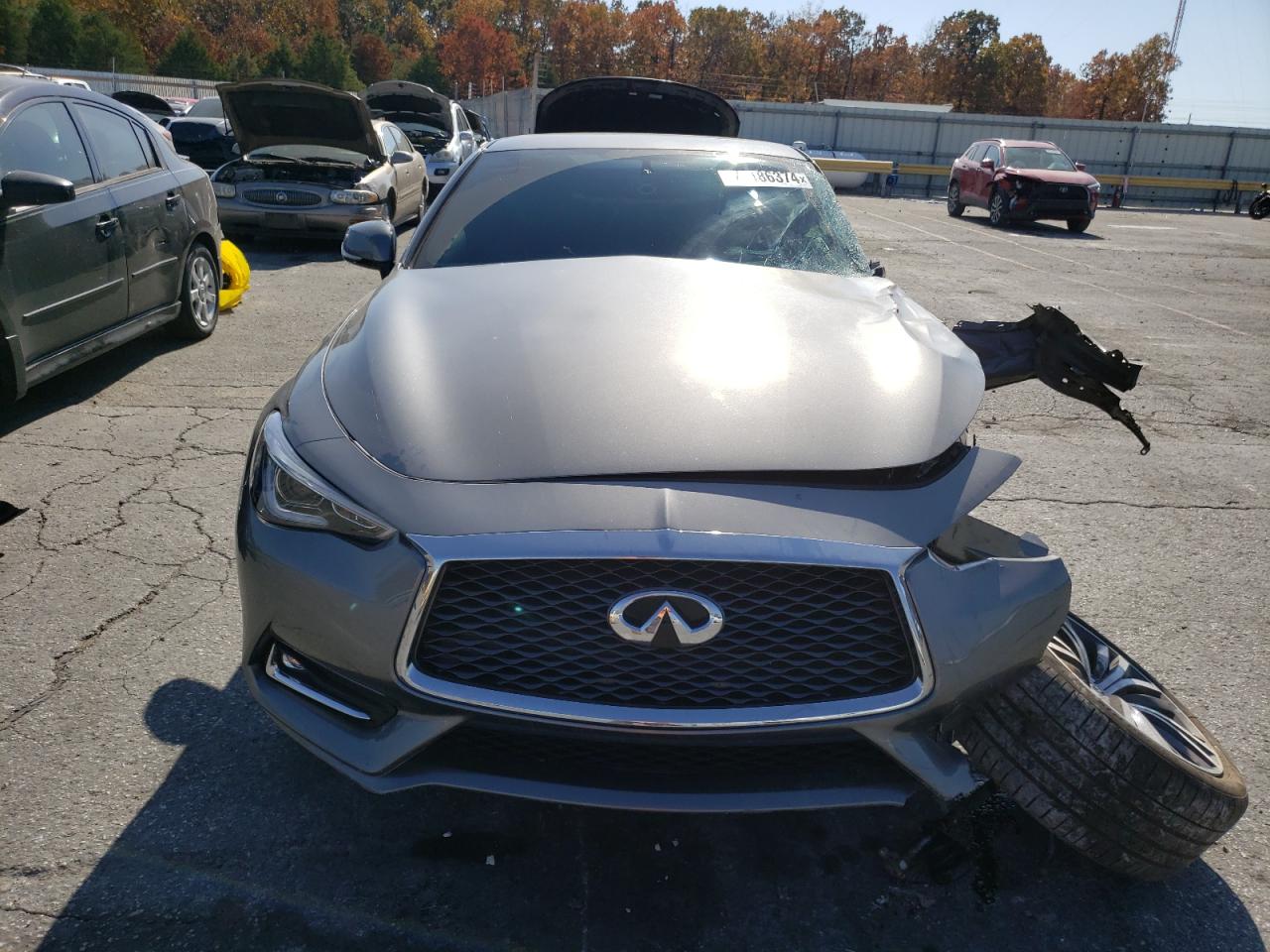 2017 Infiniti Q60 - Image 5