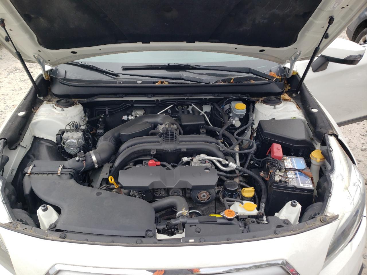 2015 Subaru Outback - Image 12
