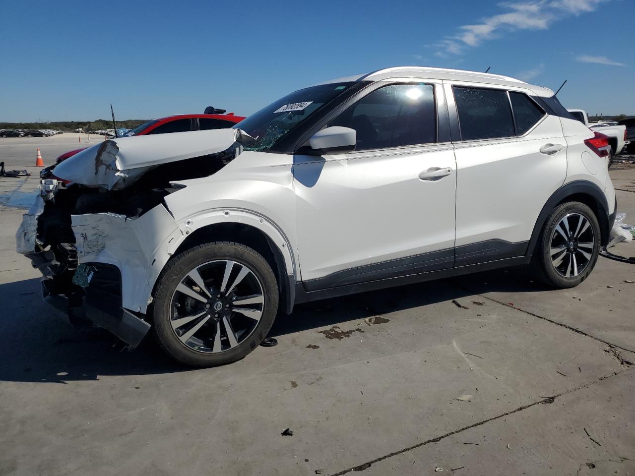 2019 Nissan Kicks - Image 1