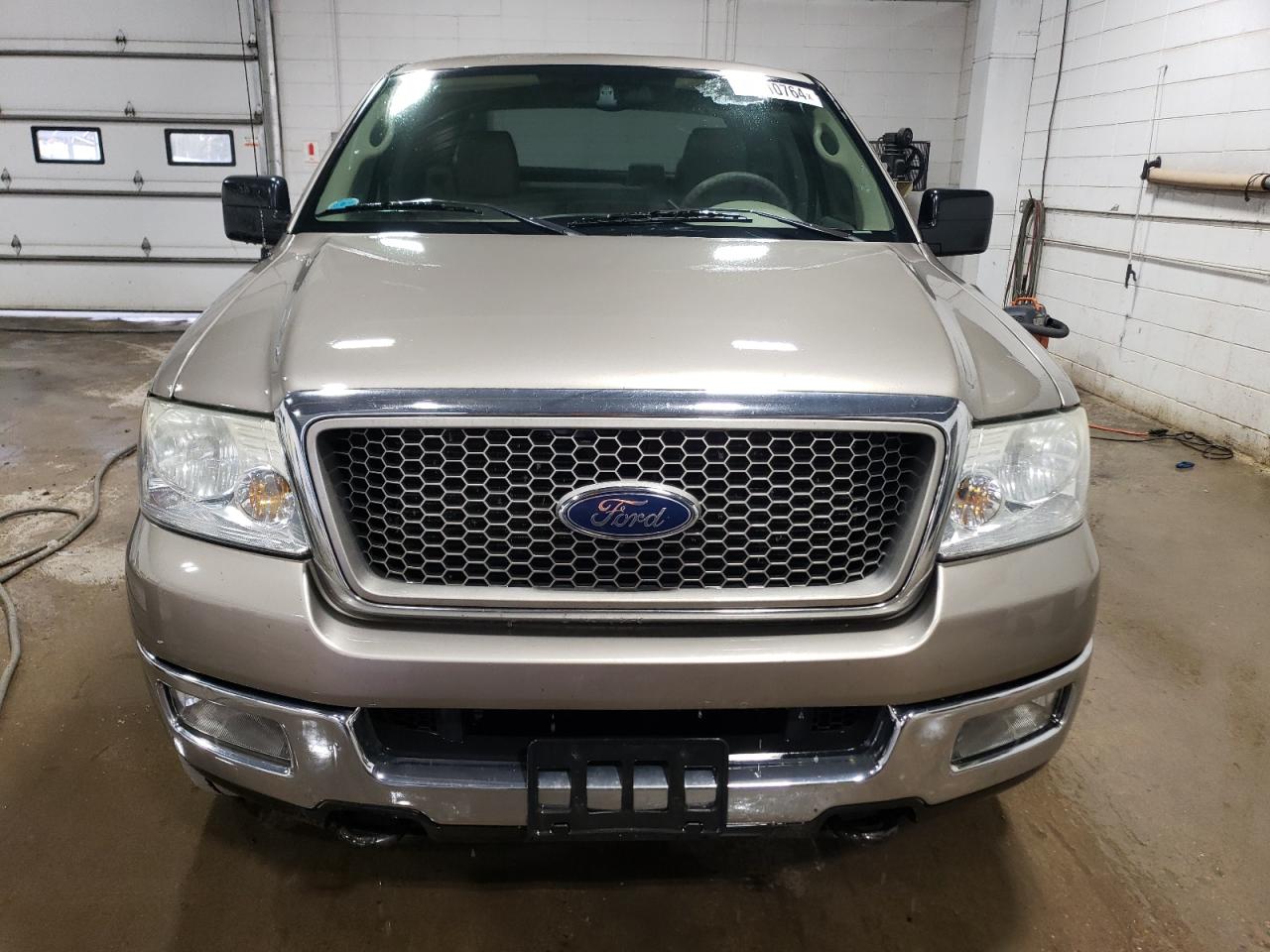 2005 Ford F-150 - Image 5