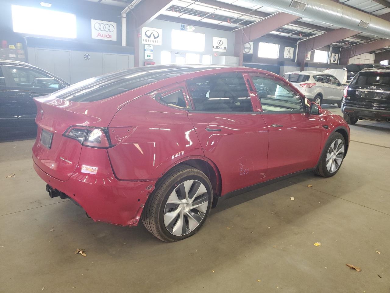 7SAYGDEE2NF418937 2022 Tesla Model Y