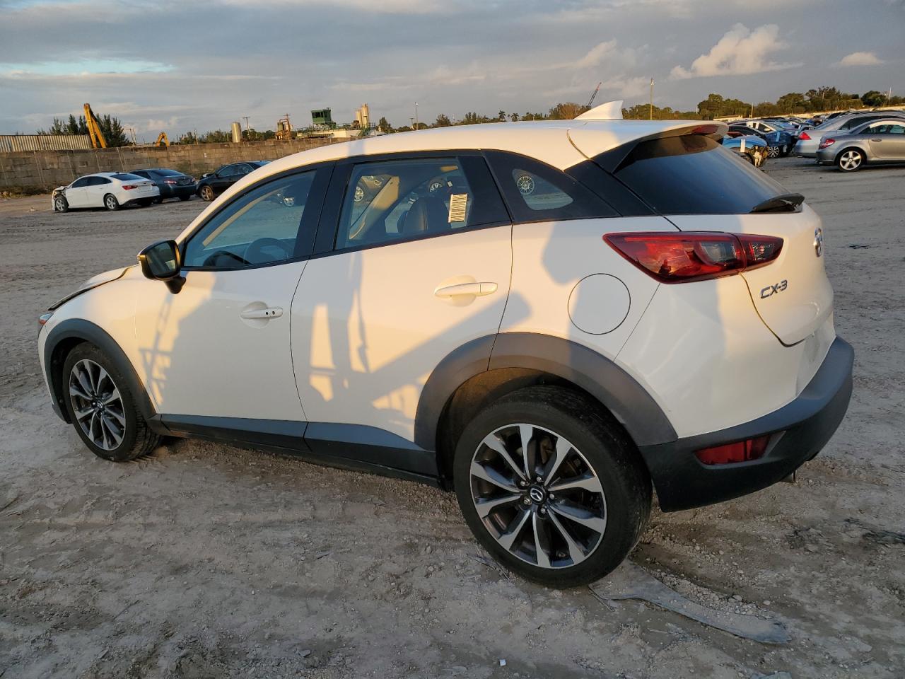 2019 Mazda Cx-3 Touring VIN: JM1DKDC73K1417184 Lot: 77575014