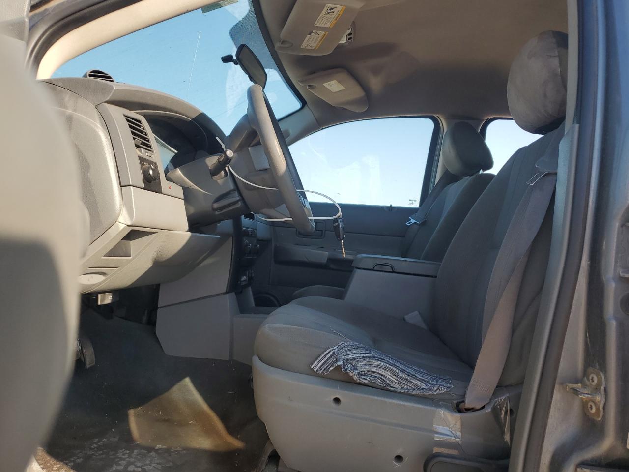 2005 Dodge Durango - Image 7