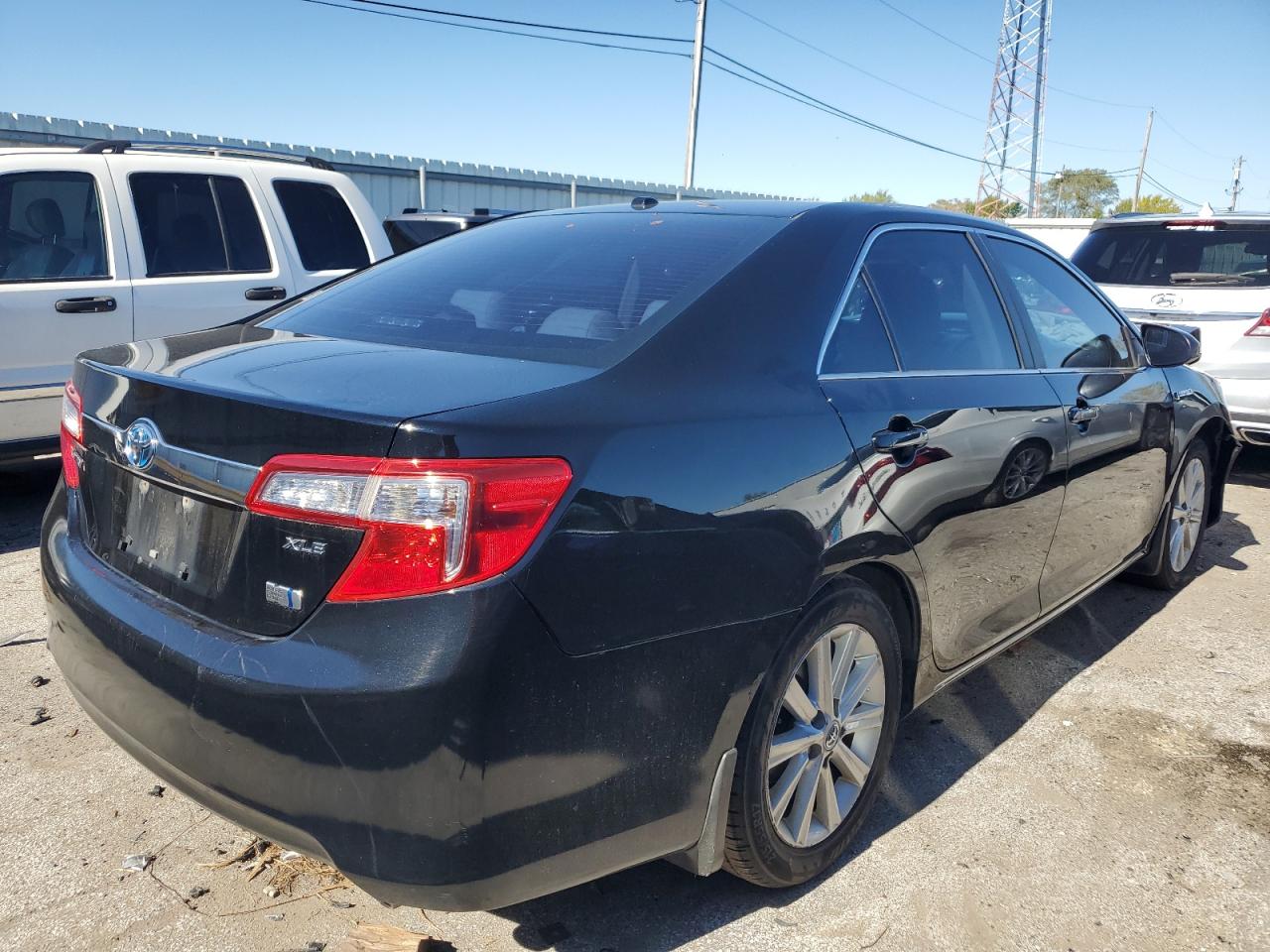 2012 Toyota Camry - Image 3