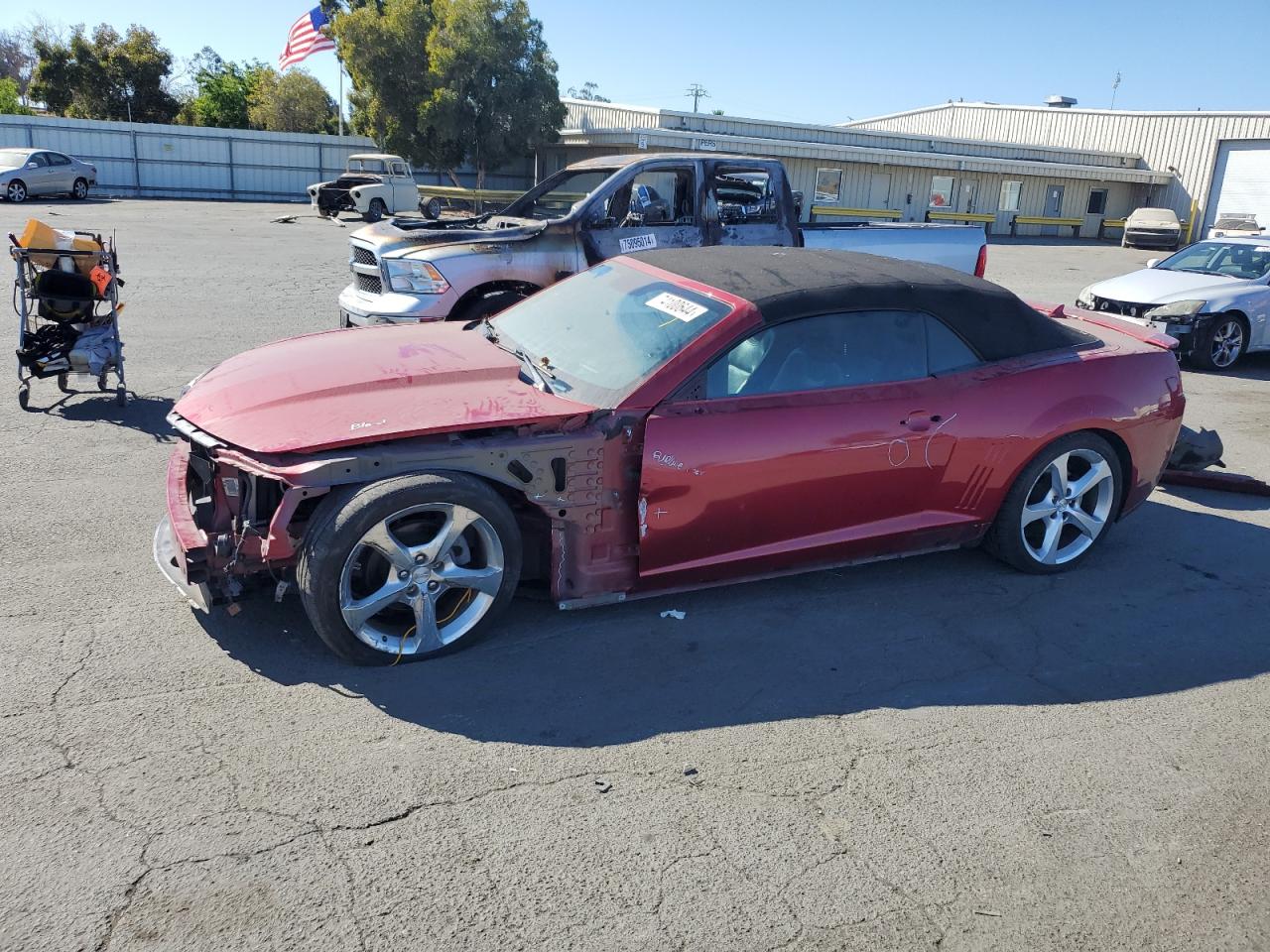 2015 Chevrolet Camaro - Image 1