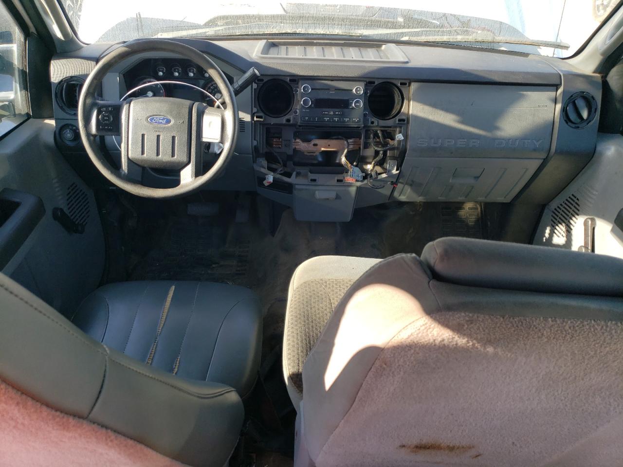 2012 Ford F250 - Image 8
