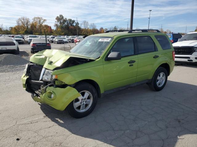  FORD ESCAPE 2012 Зеленый