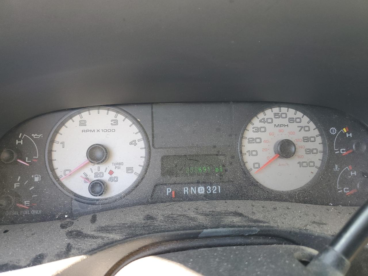 2006 Ford F350 - Image 9