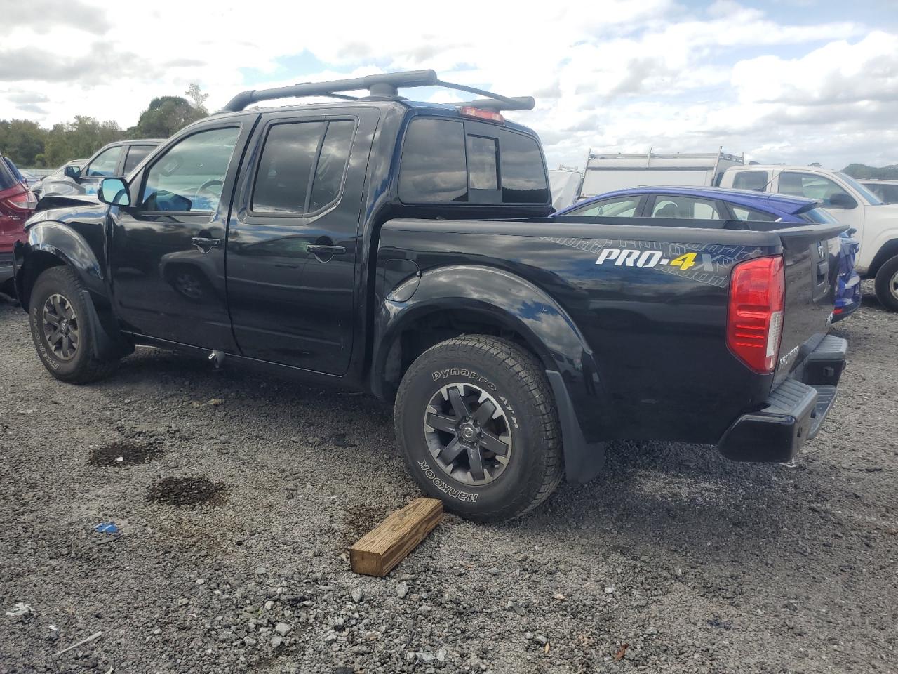 2016 Nissan Navara (Frontier) - Image 2