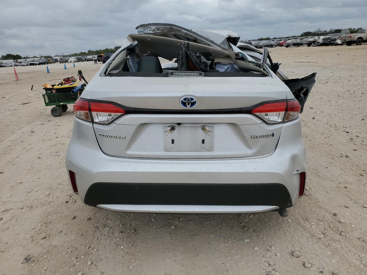 2022 Toyota Corolla - Image 6
