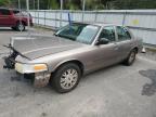 2005 Ford Crown Victoria Lx for Sale in Savannah, GA - Front End