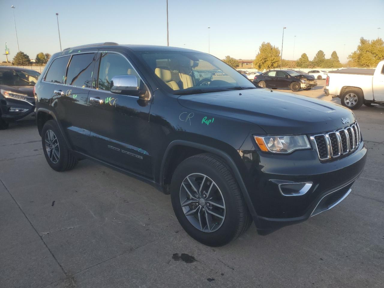 2018 Jeep Grand Cherokee - Image 4