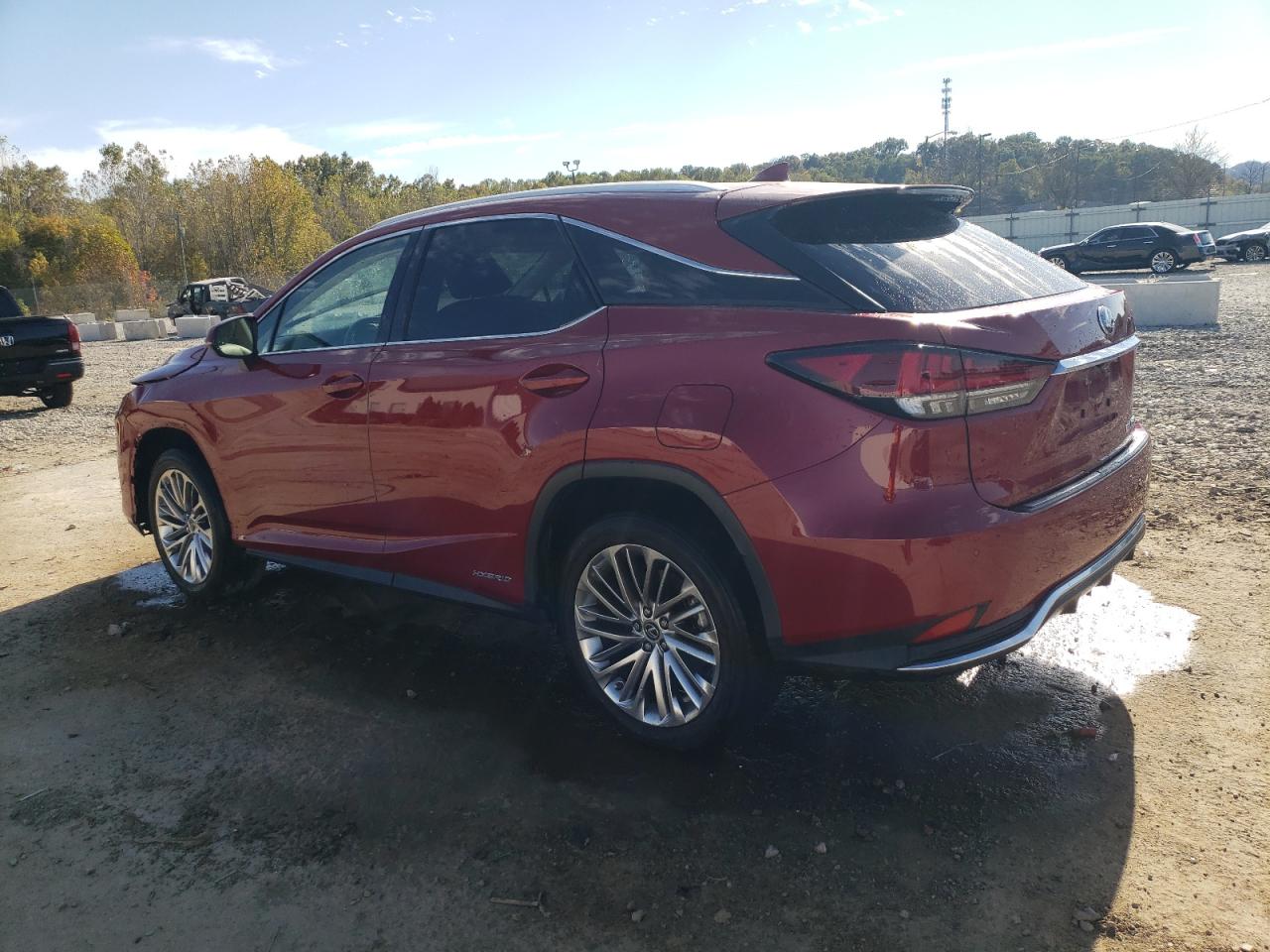 2022 Lexus RX - Image 2
