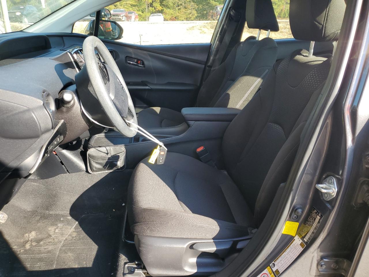 2019 Toyota Prius - Image 7