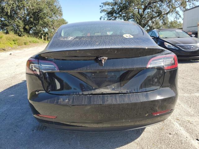  TESLA MODEL 3 2018 Чорний