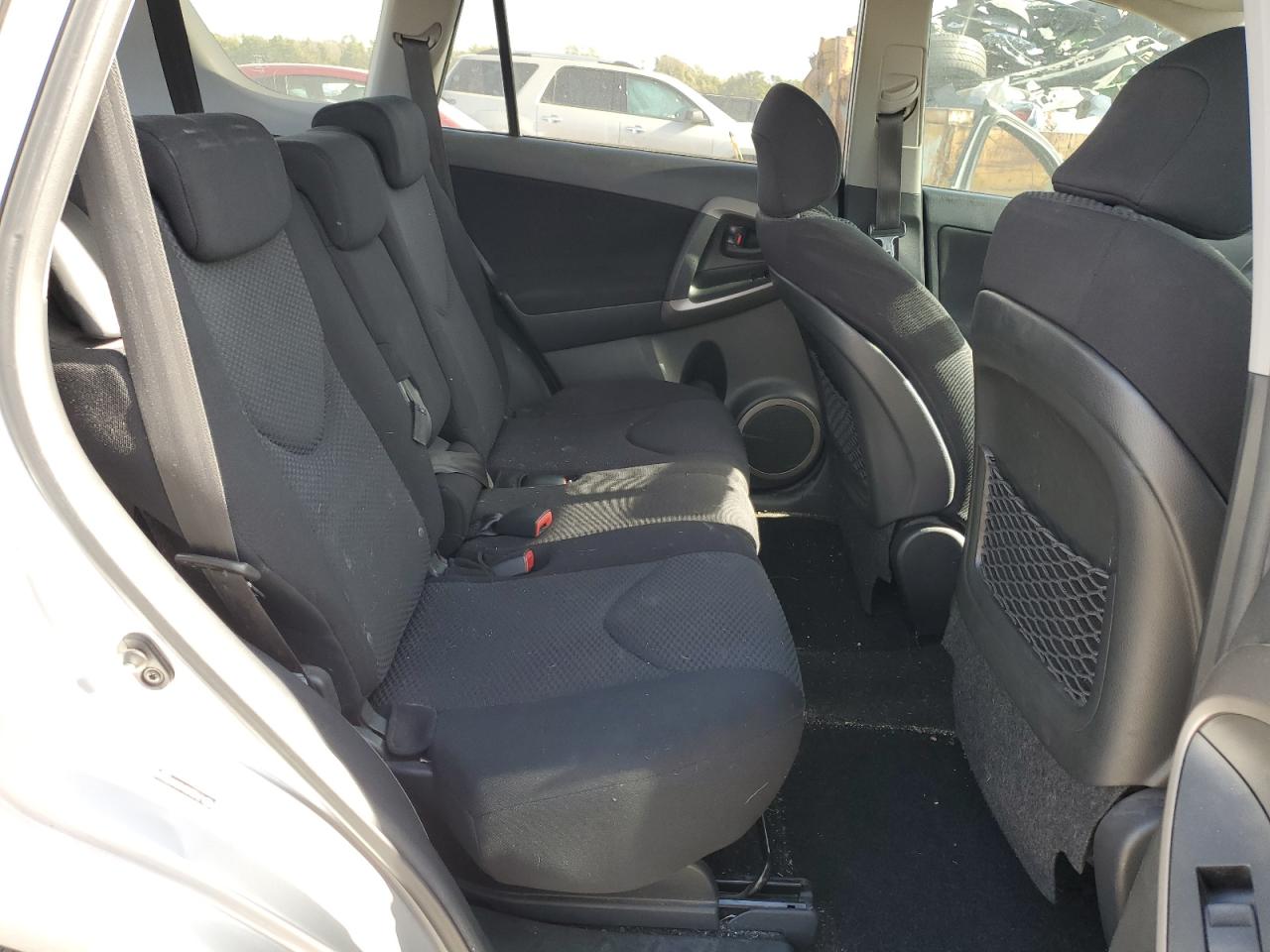 2008 Toyota RAV 4 - Image 10