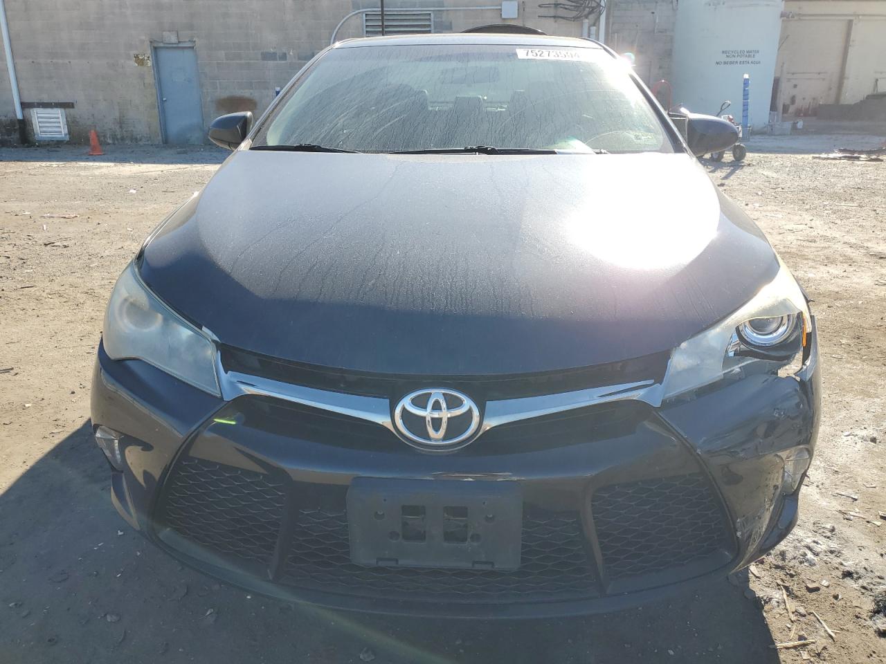 4T1BF1FK0HU332963 2017 Toyota Camry Le