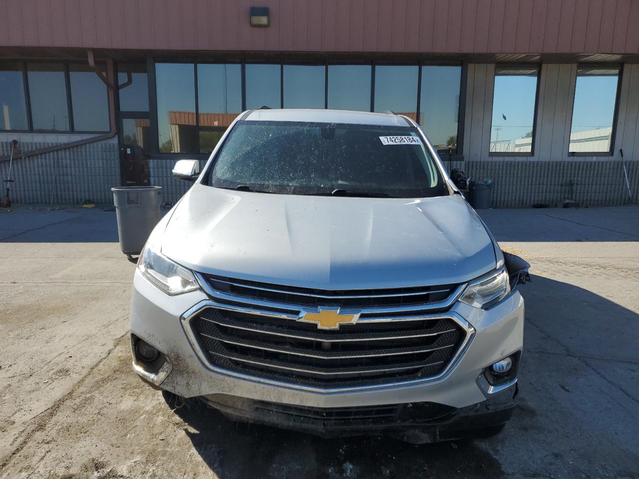 1GNERGKW3KJ306619 2019 Chevrolet Traverse Lt