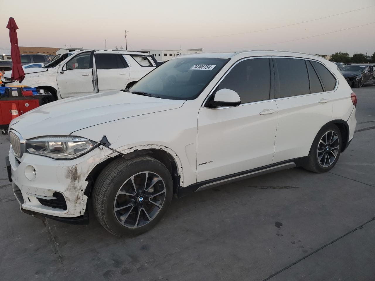 5UXKR2C54J0X08625 2018 BMW X5 - Image 1