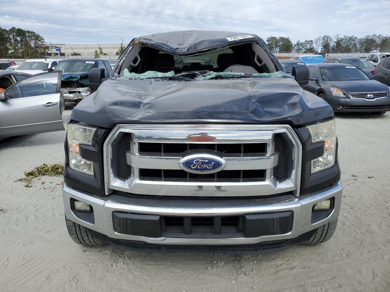 2015 Ford F-150 - Image 5
