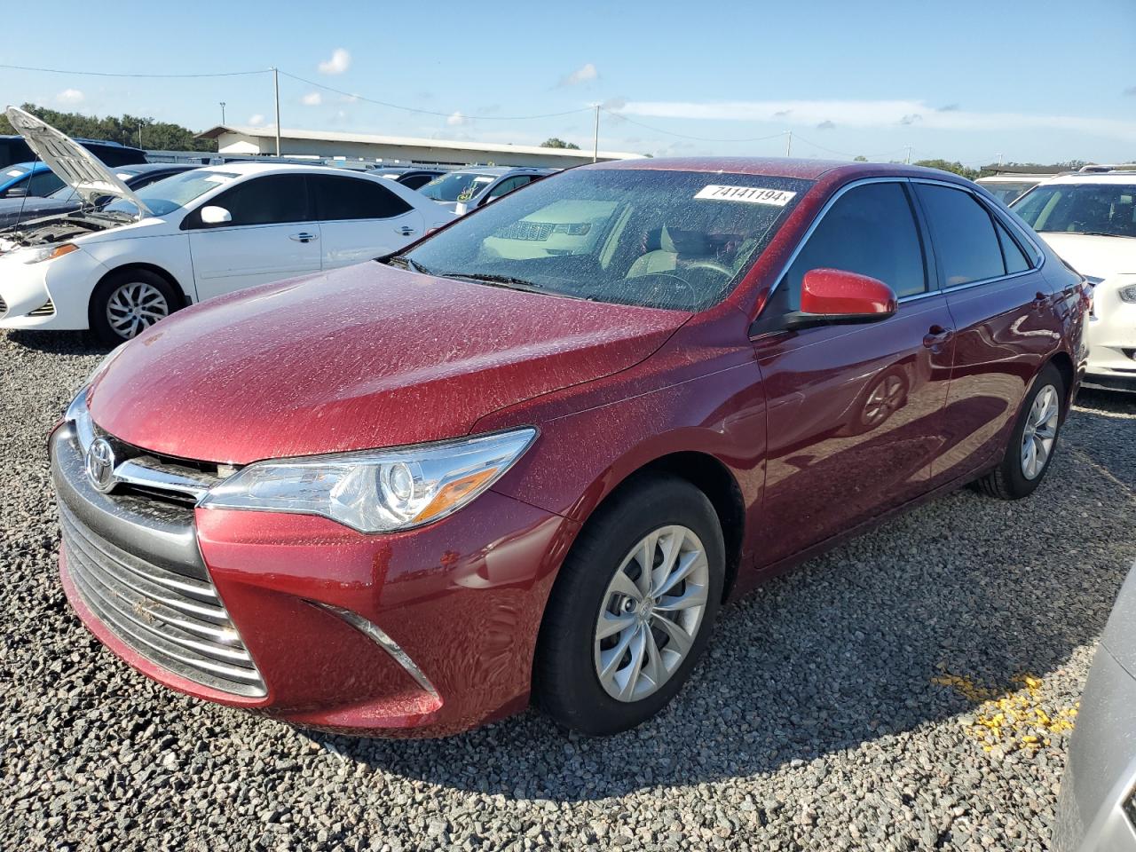 4T1BF1FK9HU686478 2017 TOYOTA CAMRY - Image 1