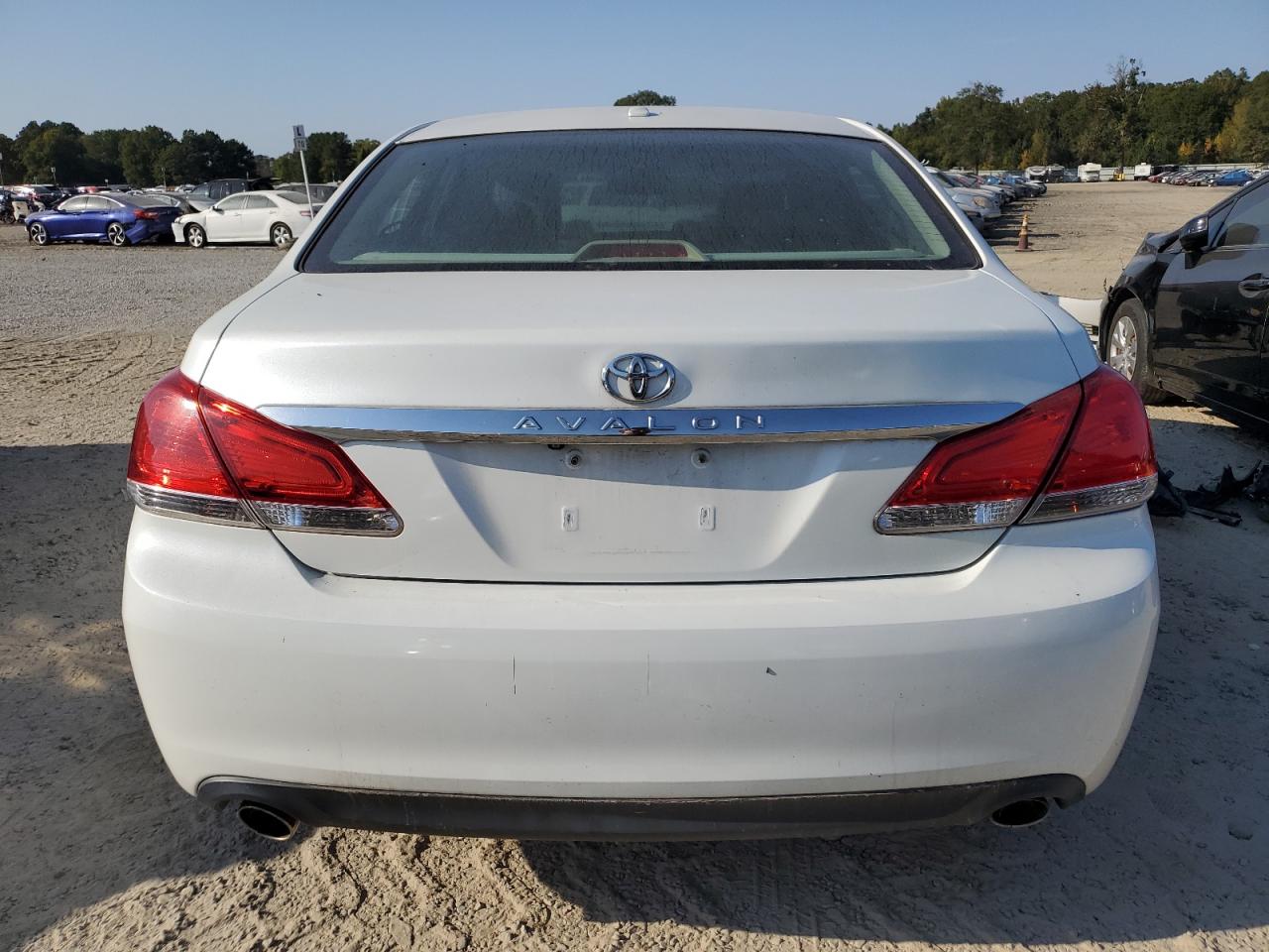 2011 Toyota Avalon Base VIN: 4T1BK3DB1BU371305 Lot: 75872304