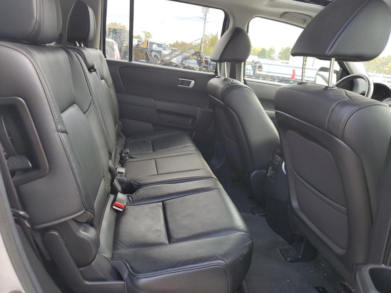 2014 Honda Pilot Exln VIN: 5FNYF4H77EB027988 Lot: 75243514