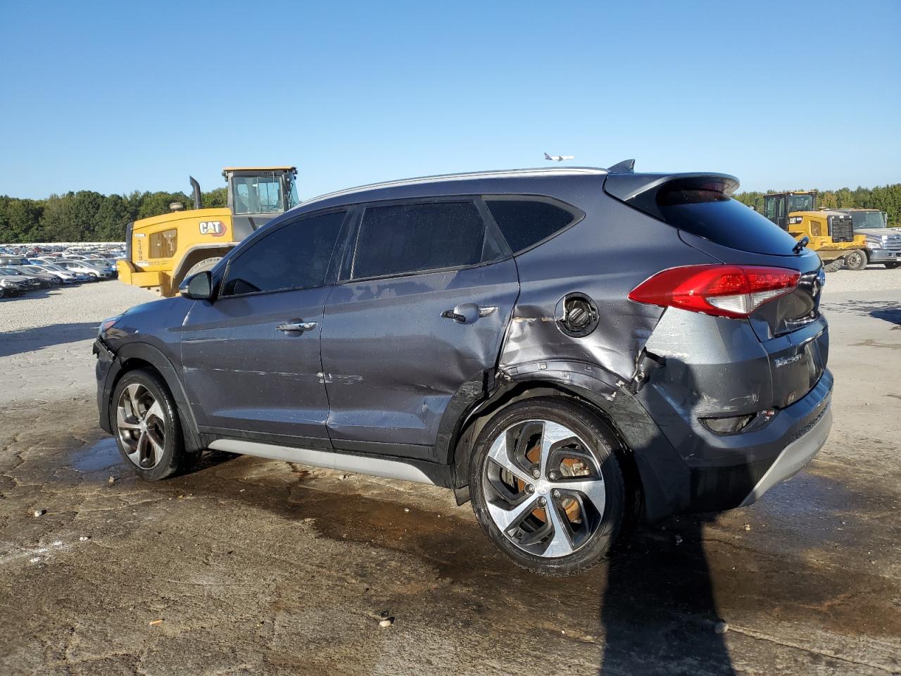 KM8J33A2XJU643300 2018 Hyundai Tucson Value