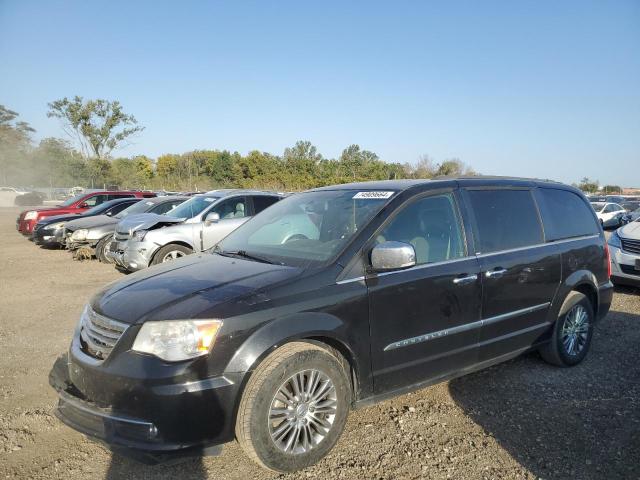 2014 Chrysler Town & Country Touring L