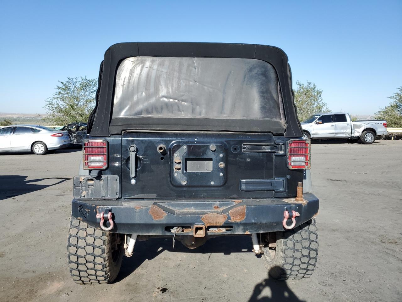 1C4BJWFG7DL647058 2013 Jeep Wrangler Unlimited Rubicon