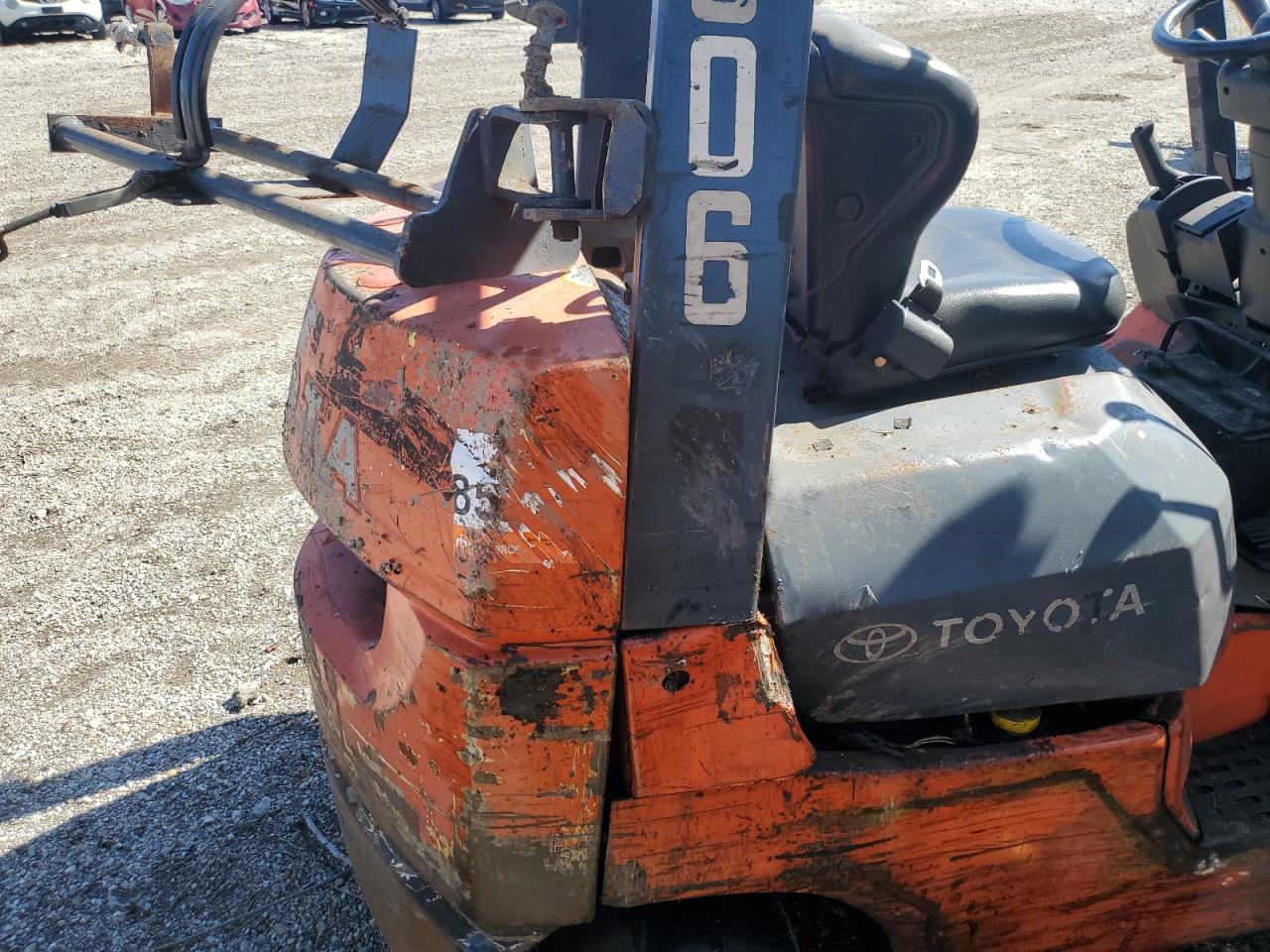 7FGCU2076129 2002 Toyota Forklift