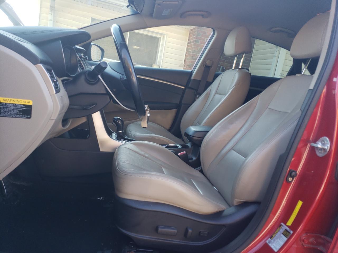 2014 Hyundai Elantra - Image 7