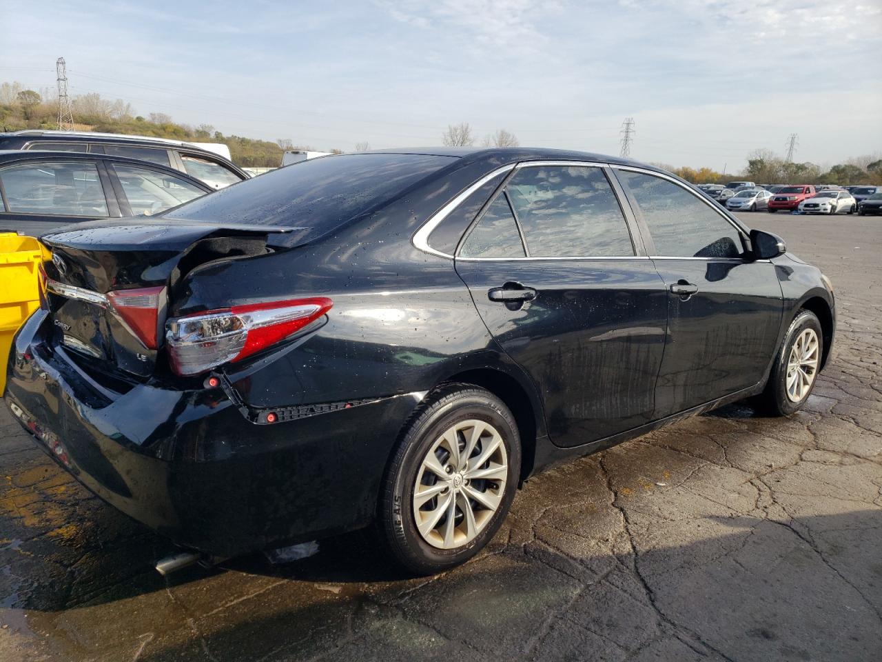 2015 Toyota Camry - Image 3