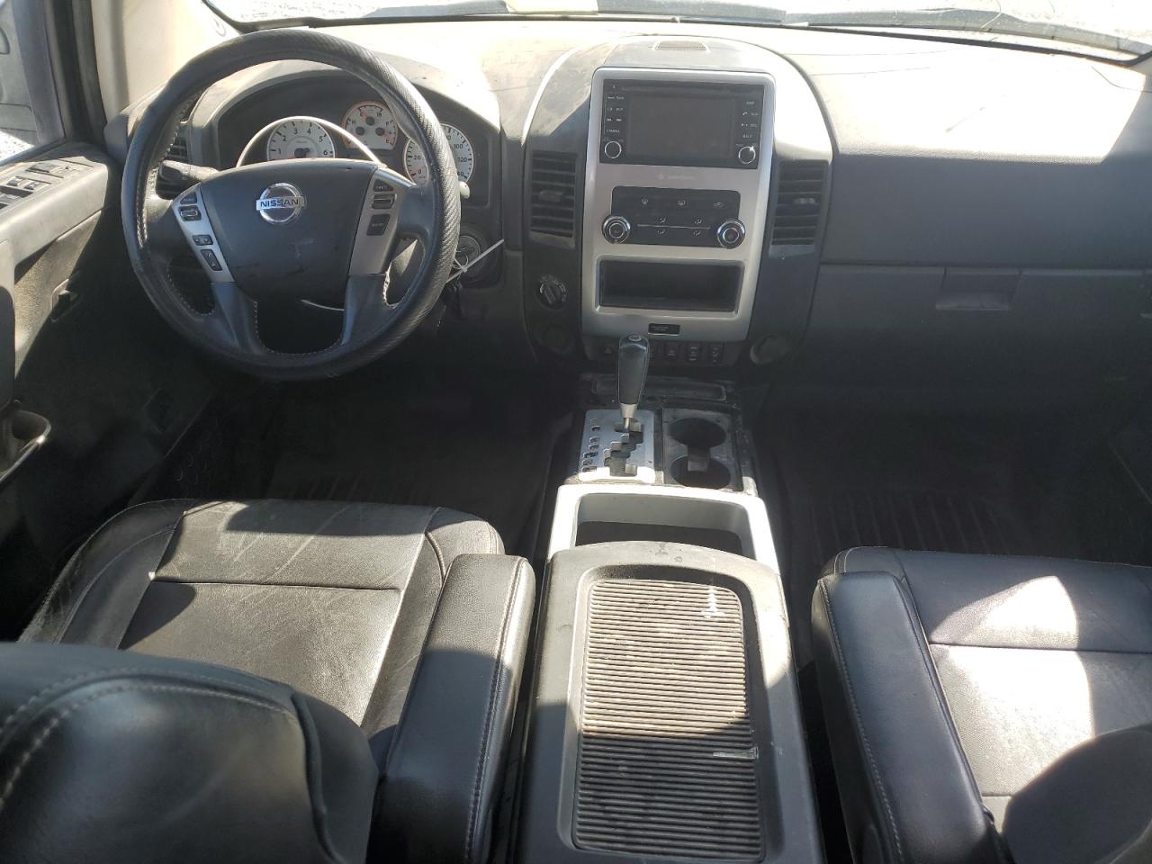 1N6AA0EC1EN510658 2014 Nissan Titan S