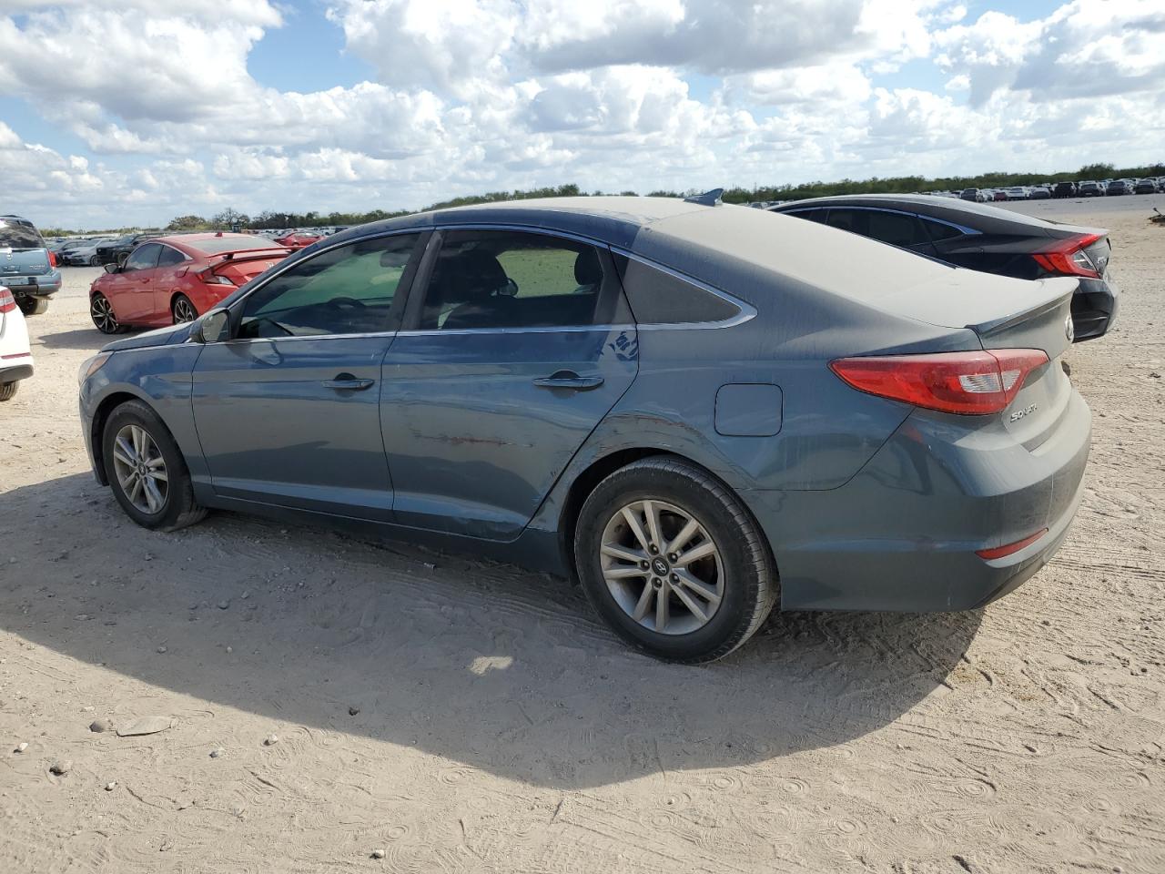 2017 Hyundai Sonata - Image 2