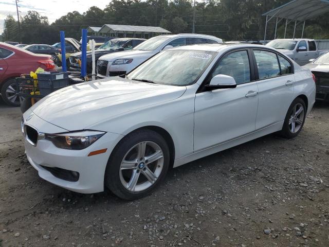  BMW 3 SERIES 2012 Белы