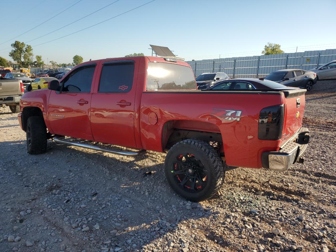 2012 Chevrolet Silverado - Image 2