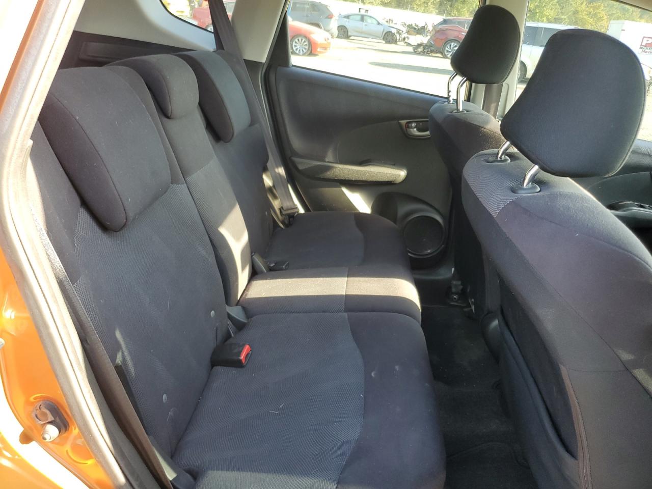 2011 Honda Fit - Image 10