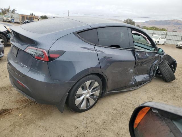 7SAYGDEE0PF742746 Tesla Model Y  3