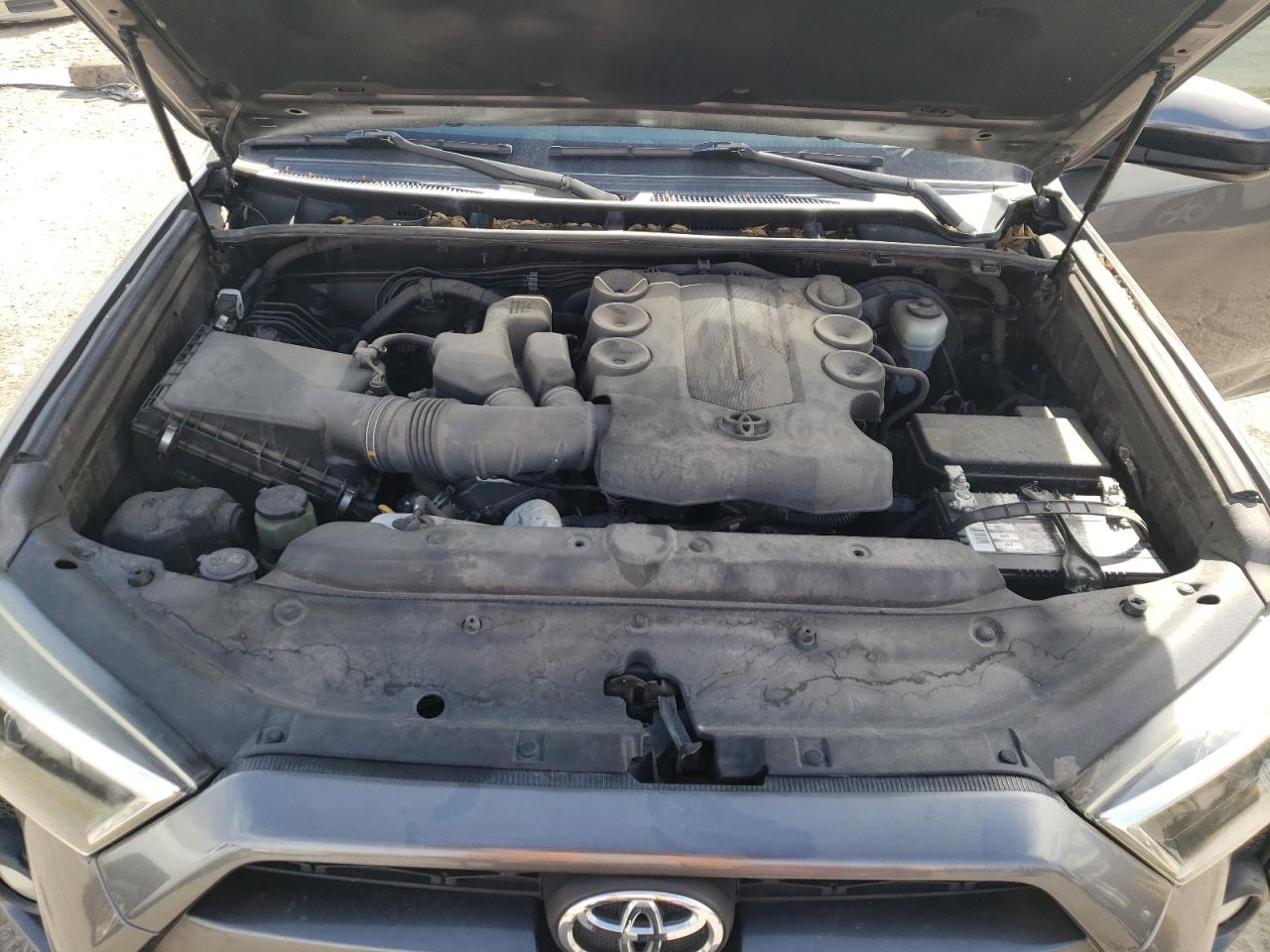 JTEZU5JR0H5162694 2017 Toyota 4Runner Sr5