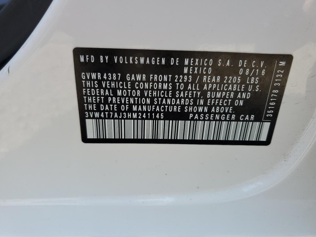 3VW4T7AJ3HM241145 2017 Volkswagen Jetta Gli