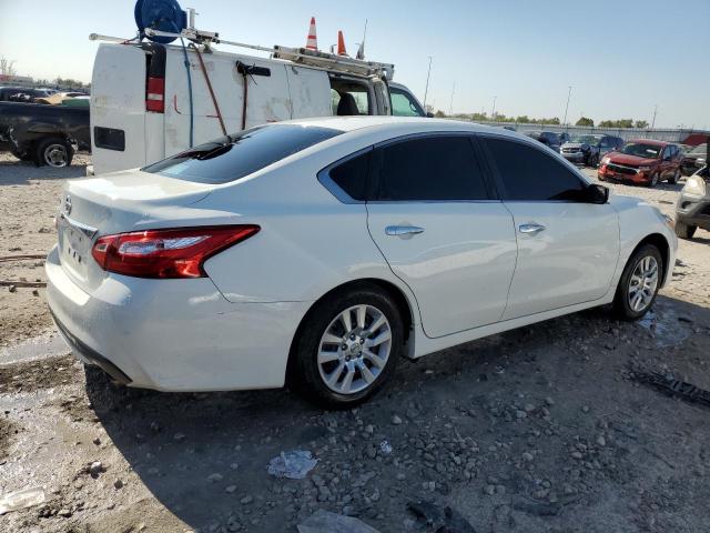  NISSAN ALTIMA 2017 White