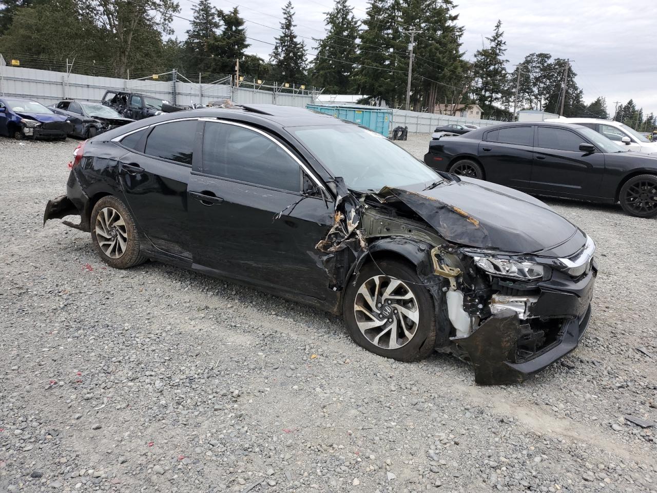 VIN 2HGFC2F74JH590851 2018 HONDA CIVIC no.4