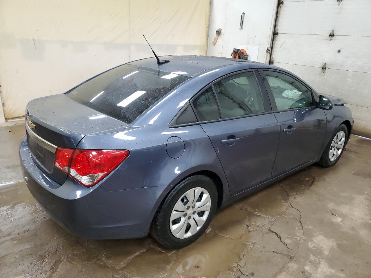 VIN 1G1PA5SG2D7218899 2013 CHEVROLET CRUZE no.3