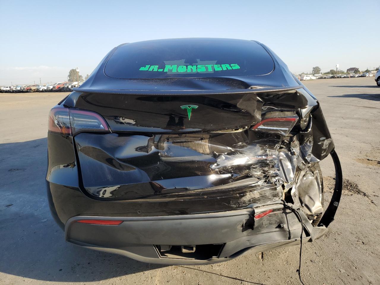 7SAYGDEF1NF438668 2022 Tesla Model Y