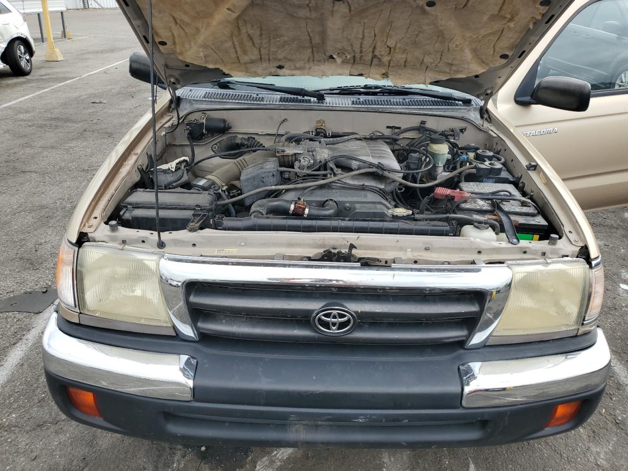 1998 Toyota Tacoma Xtracab VIN: 4TAWN72N4WZ096129 Lot: 78258364