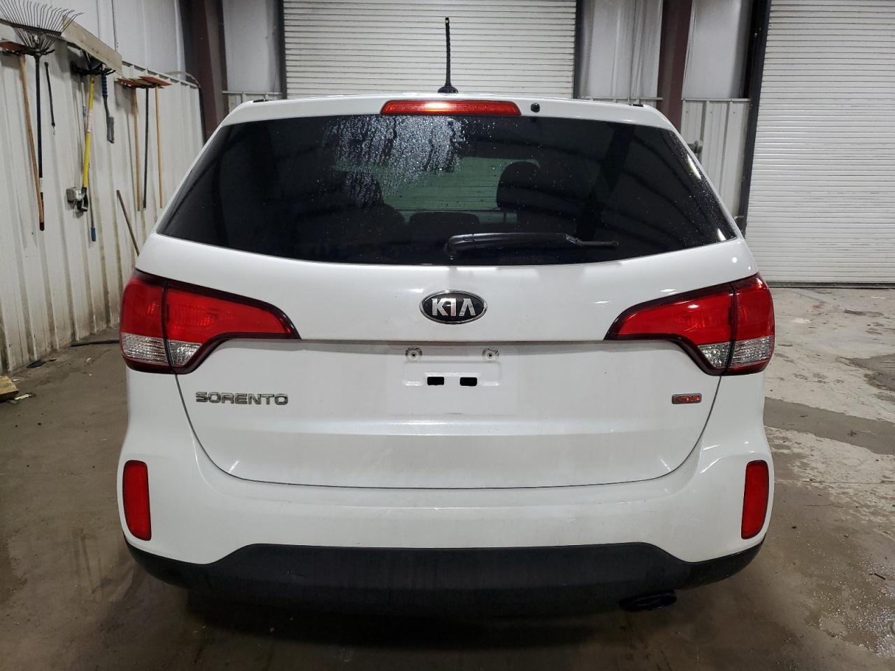 2015 Kia Sorento Lx VIN: 5XYKTCA6XFG582678 Lot: 77480924