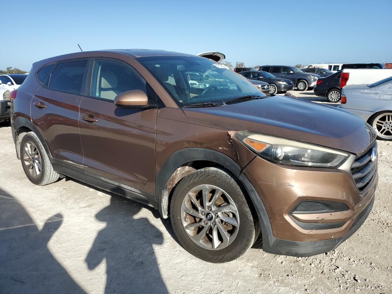 VIN KM8J23A43GU182891 2016 HYUNDAI TUCSON no.4