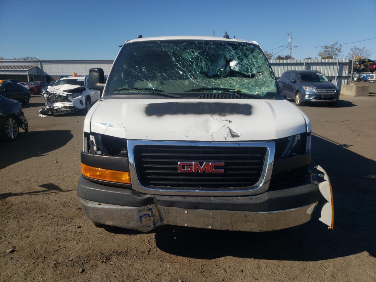 VIN 1GTZ7HFG9K1245799 2019 GMC SAVANA no.5