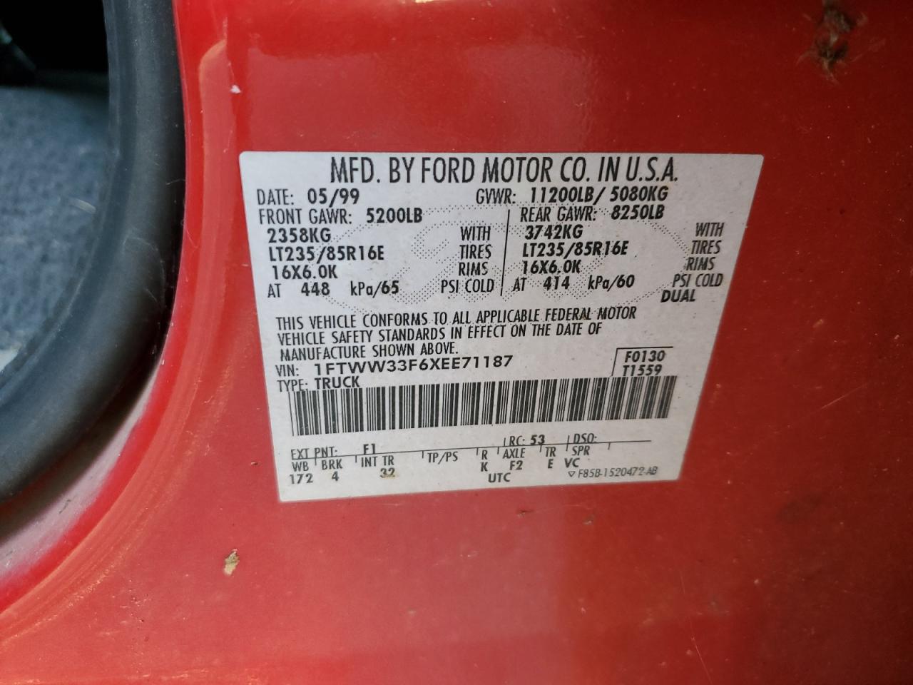 1999 Ford F350 - Image 13